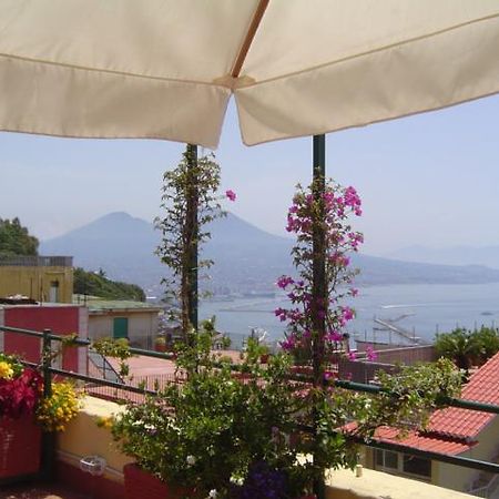 Una Terrazza Sul Golfo 나폴리 외부 사진