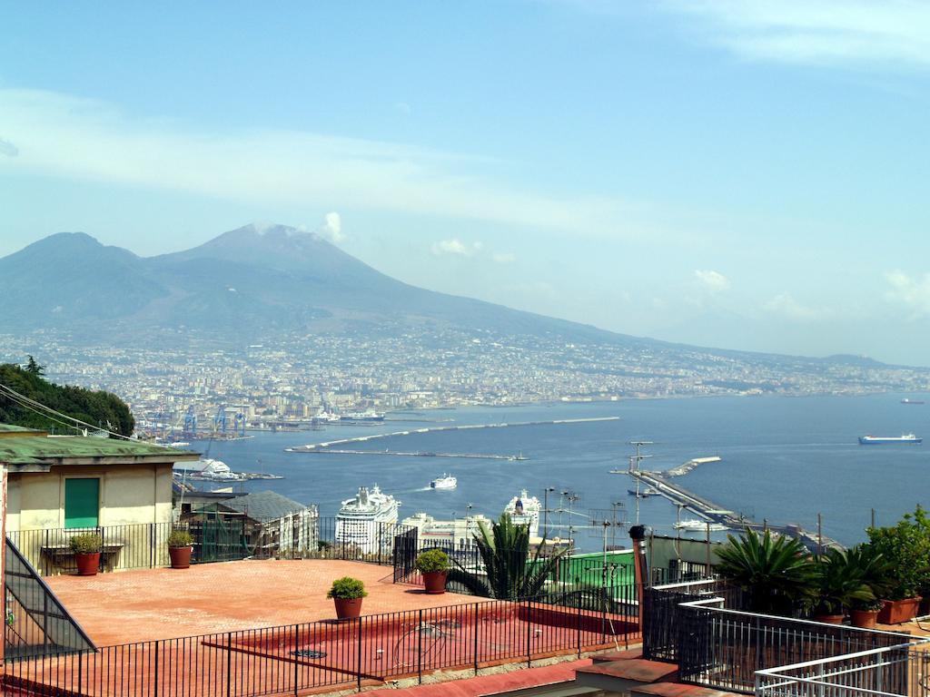 Una Terrazza Sul Golfo 나폴리 외부 사진